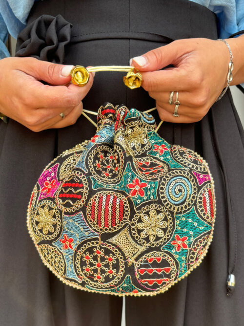 BOLSO CIRCULAR HINDU NEGRO