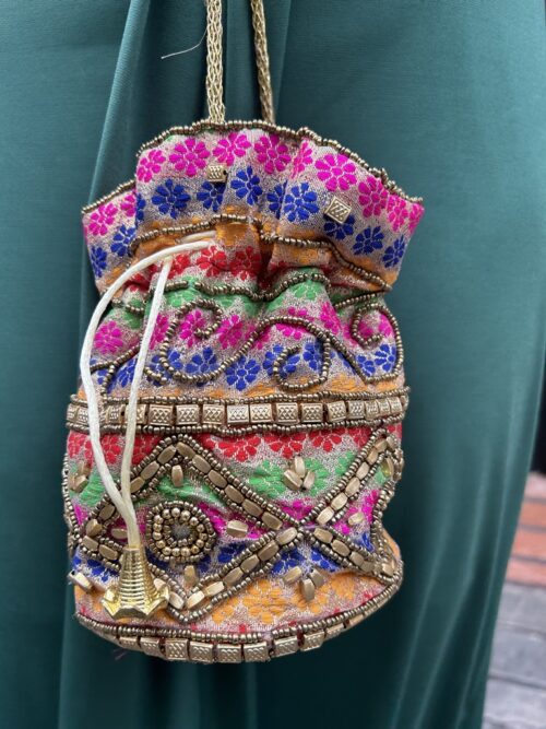 BOLSO BOMBONERA HINDU MULTICOLOR