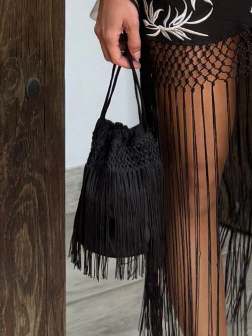 BOLSO BOMBONERA FLECOS NEGRO